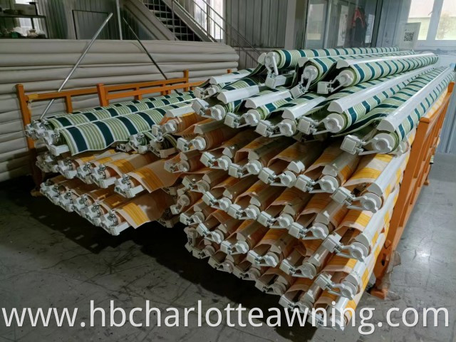 Manual Retractable Foldable Awning Manual Retractable Foldable Awning